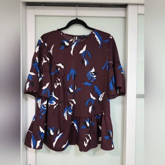 Halogen Floral Ruffle Sleeve Top - Multicolor - Picture 2 of 16